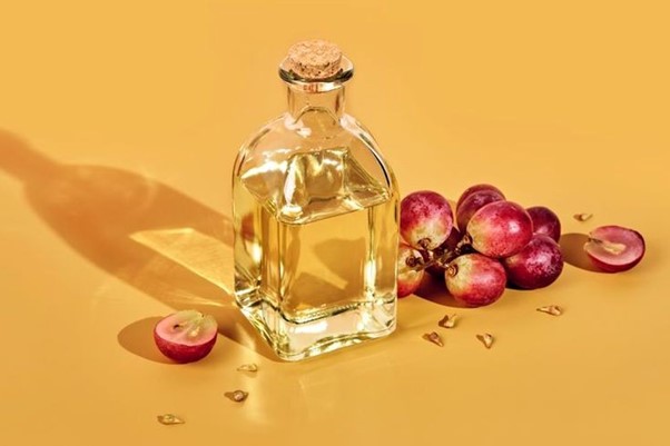 روغن هسته انگور یک روغن گیاهی برای موهای نازک