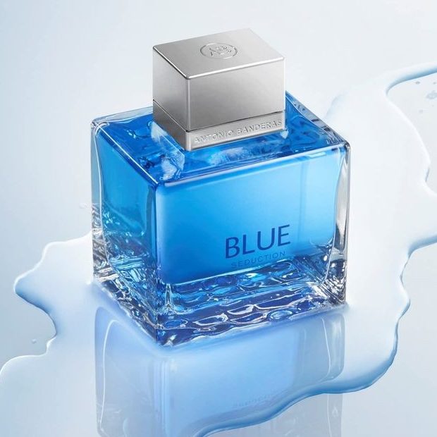 Blue Seduction عطر مناسب فصل باراتی