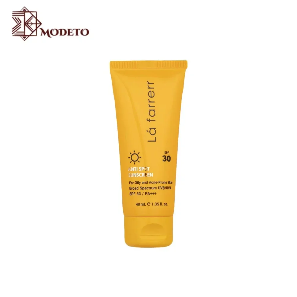 کرم ضد آفتاب و ضد لک پوست چرب بی‌رنگ لافارر SPF30